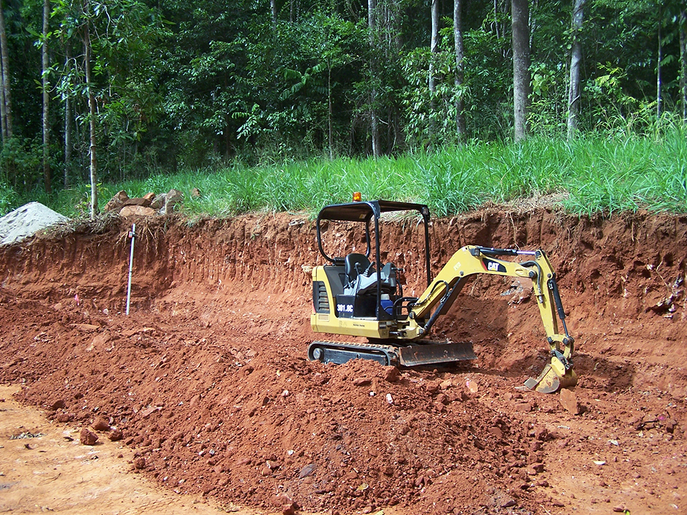 Mini Excavator and Maintenance Cairns