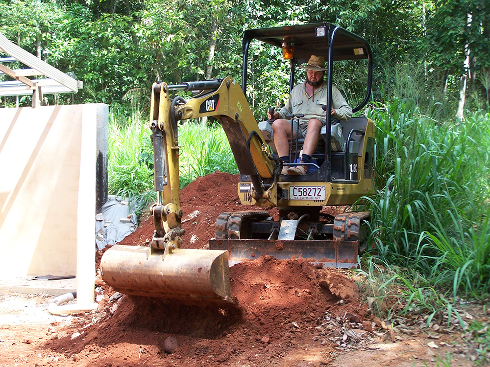 Mini Excavator and Maintenance Cairns